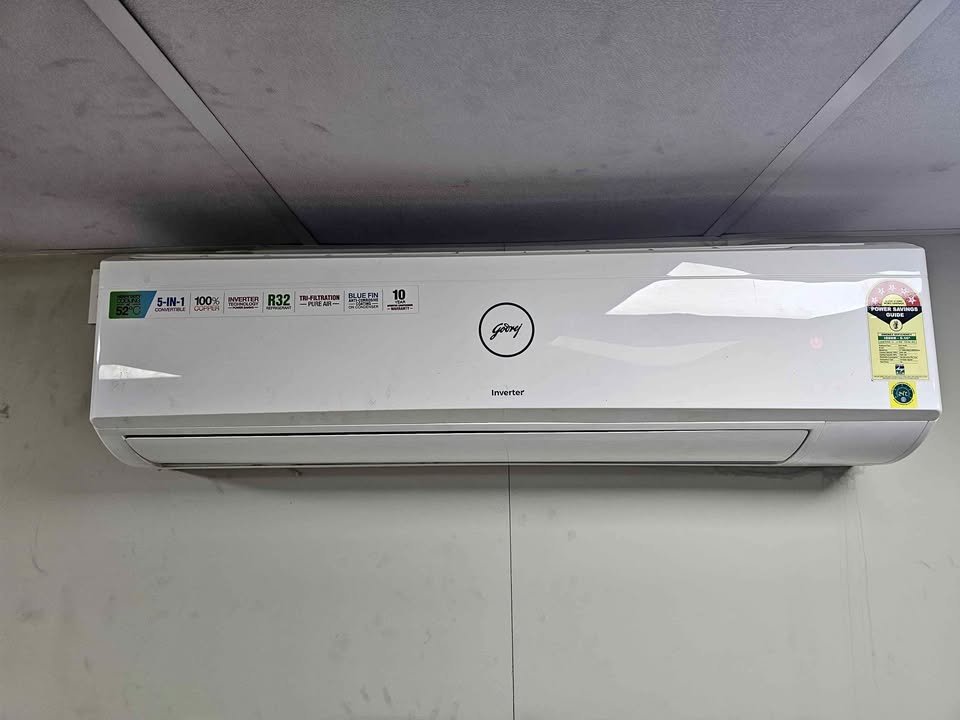 Godrej 1.5 Ton 5 Star Split AC 1.5T EI 18I5T WZR